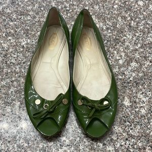 TOD’S green opened toe ballet flat size 91/2